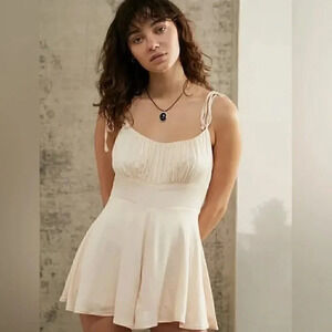 Urban Outfitters "Little Peach Playsuit" Romper with Smocking, Size Large